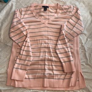 Ladies Gap sweater